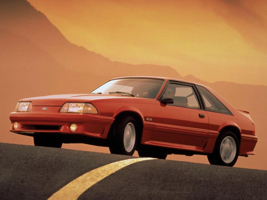  Ford Mustang GT 5.0 1987 года  (фото 10 из 14)
